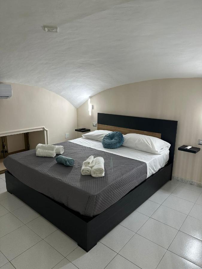 Bed and Breakfast Napoli Centro - La Casa Di Sasa Exterior foto