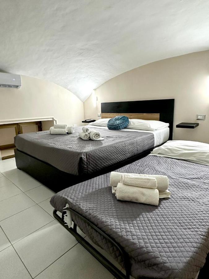 Bed and Breakfast Napoli Centro - La Casa Di Sasa Exterior foto